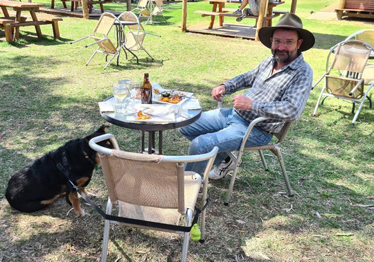 Nindigully Hotel主图