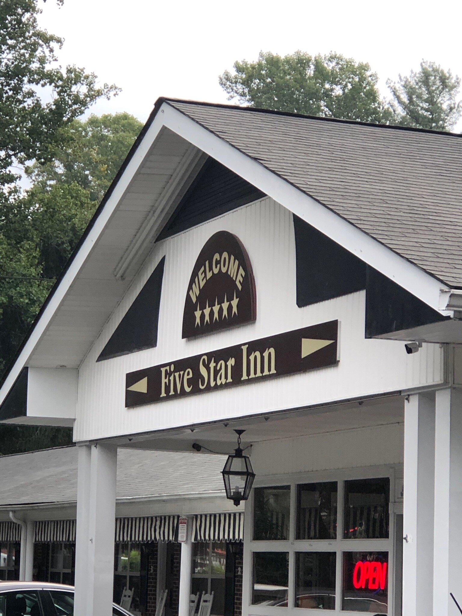 Five Star Inn-官方