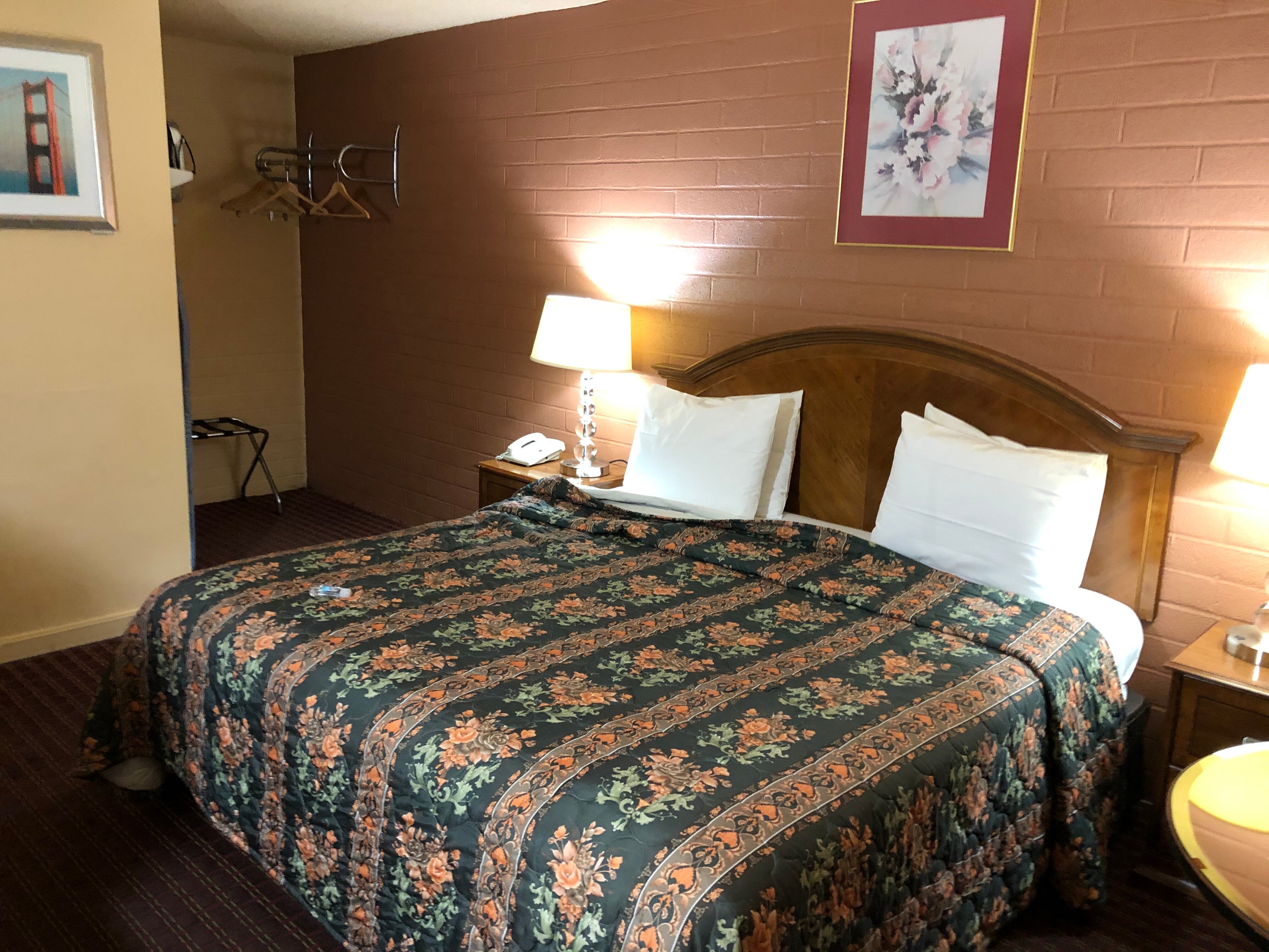 Jefferson Inn-官方