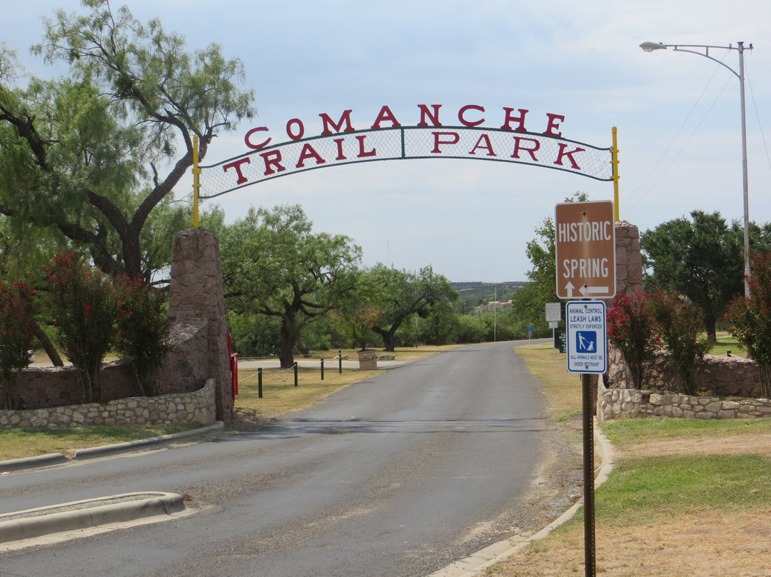 Comanche Trail Park景点图片