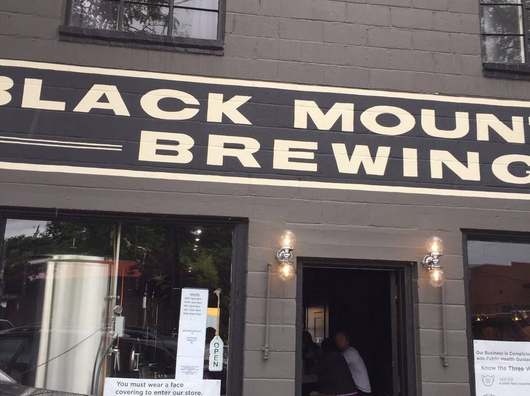 Black Mountain Brewing景点图片