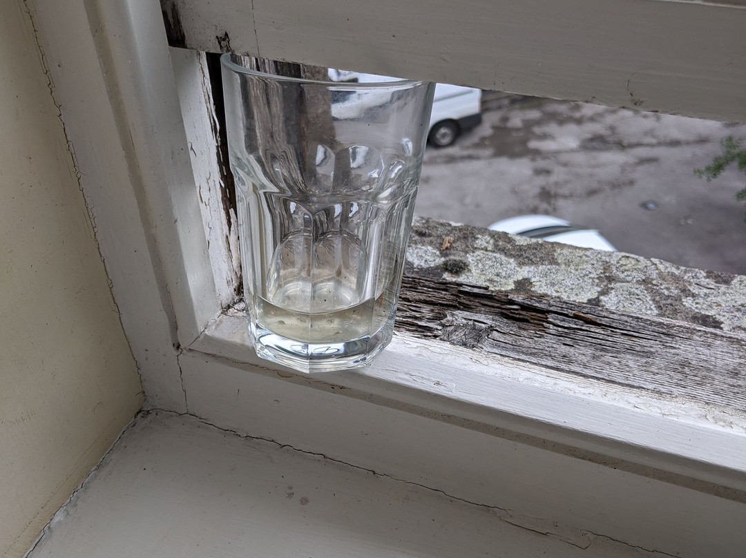 The Queen Hotel主图