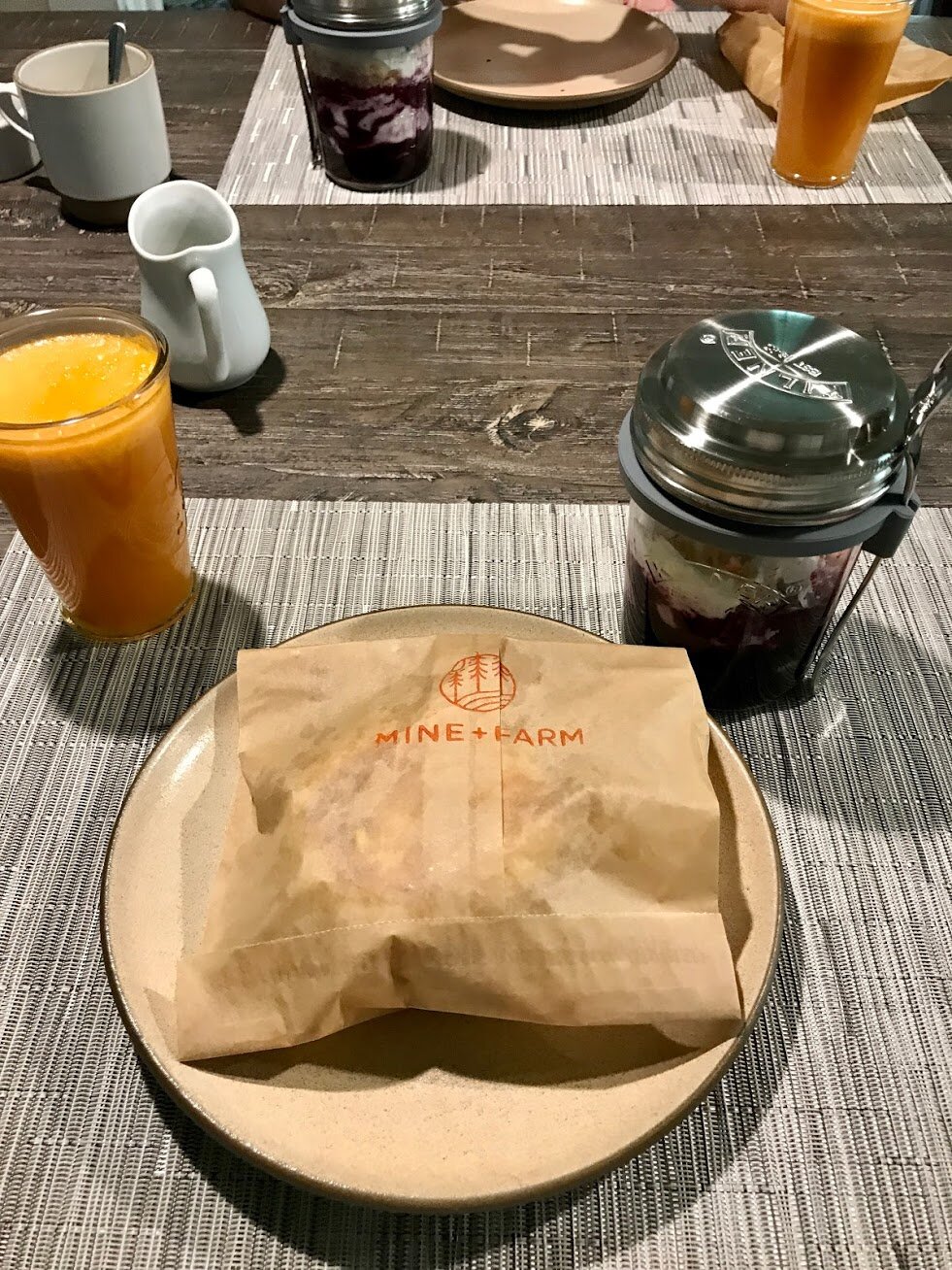 Mine + Farm, The Inn At Guerneville, Ca-餐饮