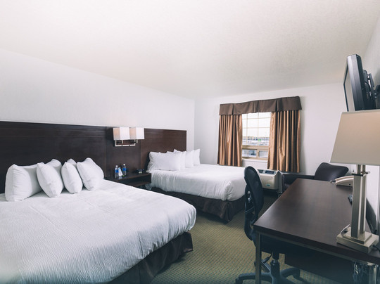 Service Plus Inn & Suites Grande Prairie主图