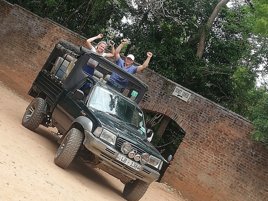 M G Tours & Taxi-科伦坡必去景点