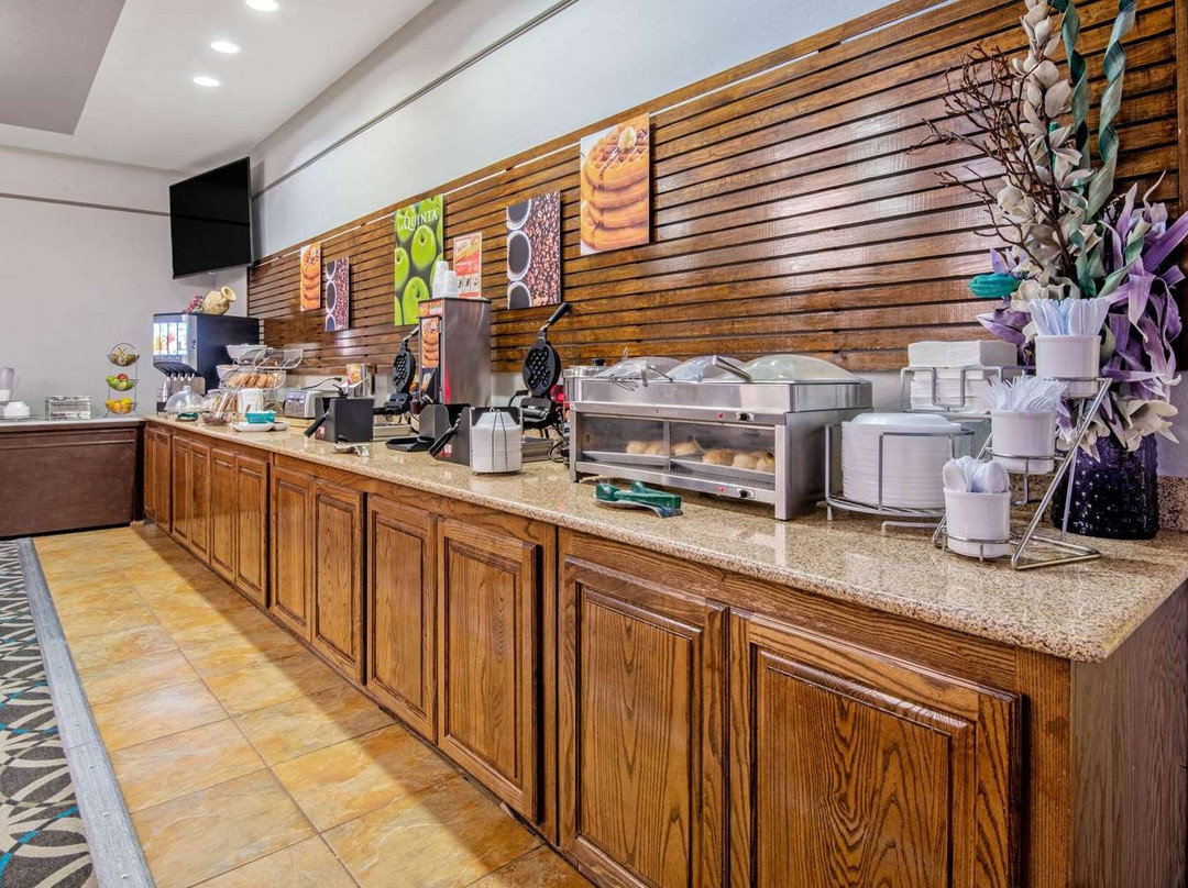 La Quinta Inn & Suites by Wyndham Dumas主图