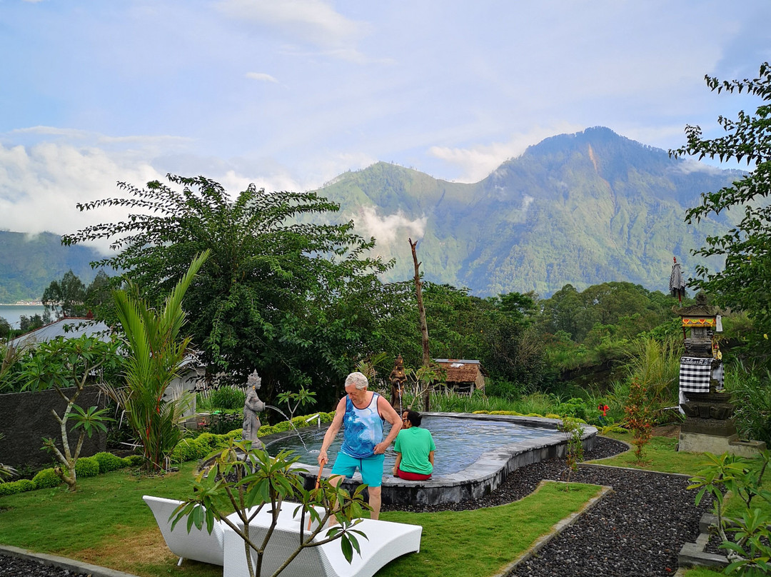 Batur Pyramid Guesthouse主图