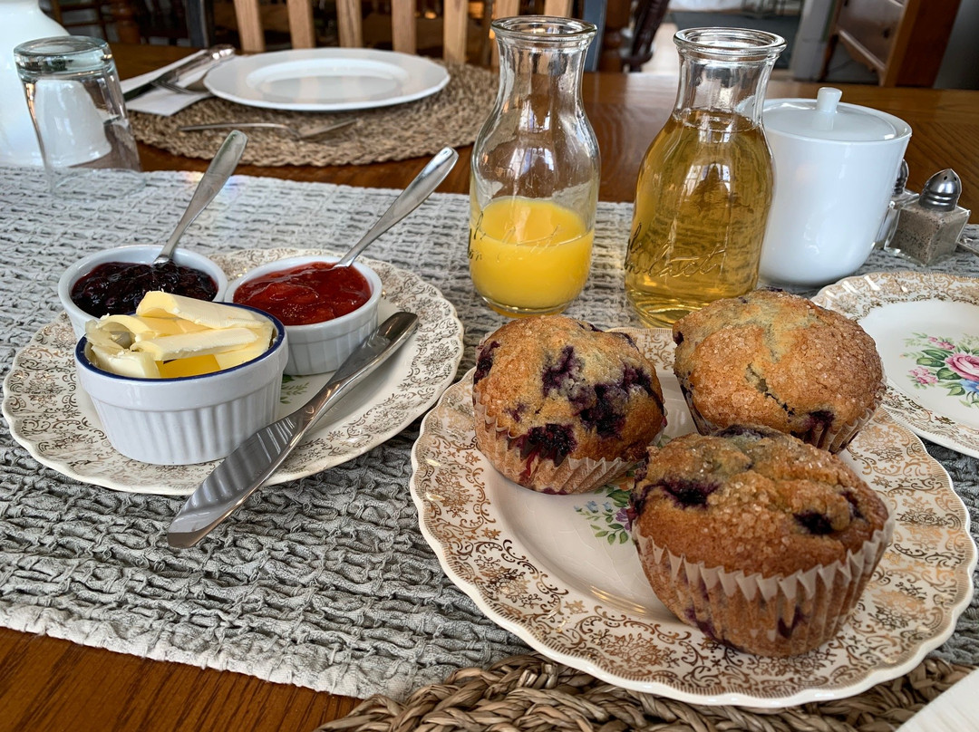 Willow House Inn主图