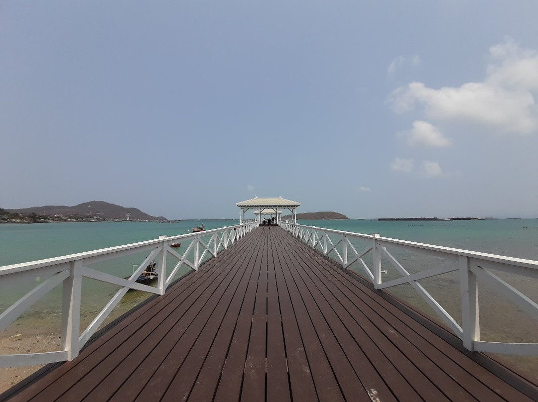 Asdang Pier-寇西章岛必去景点
