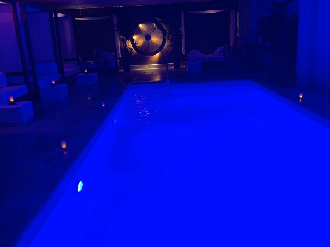 Mooreana Spa-La-Celle-Saint-Cloud必去景点