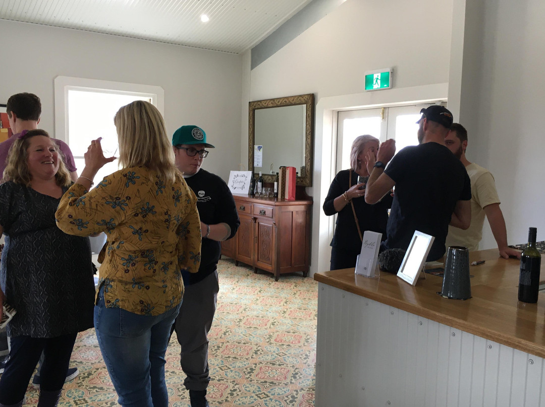 Hops n Grapes Tours-巴拉瑞特必去景点