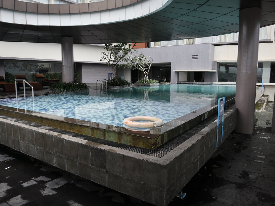 阿斯顿纳文帝国酒店主图