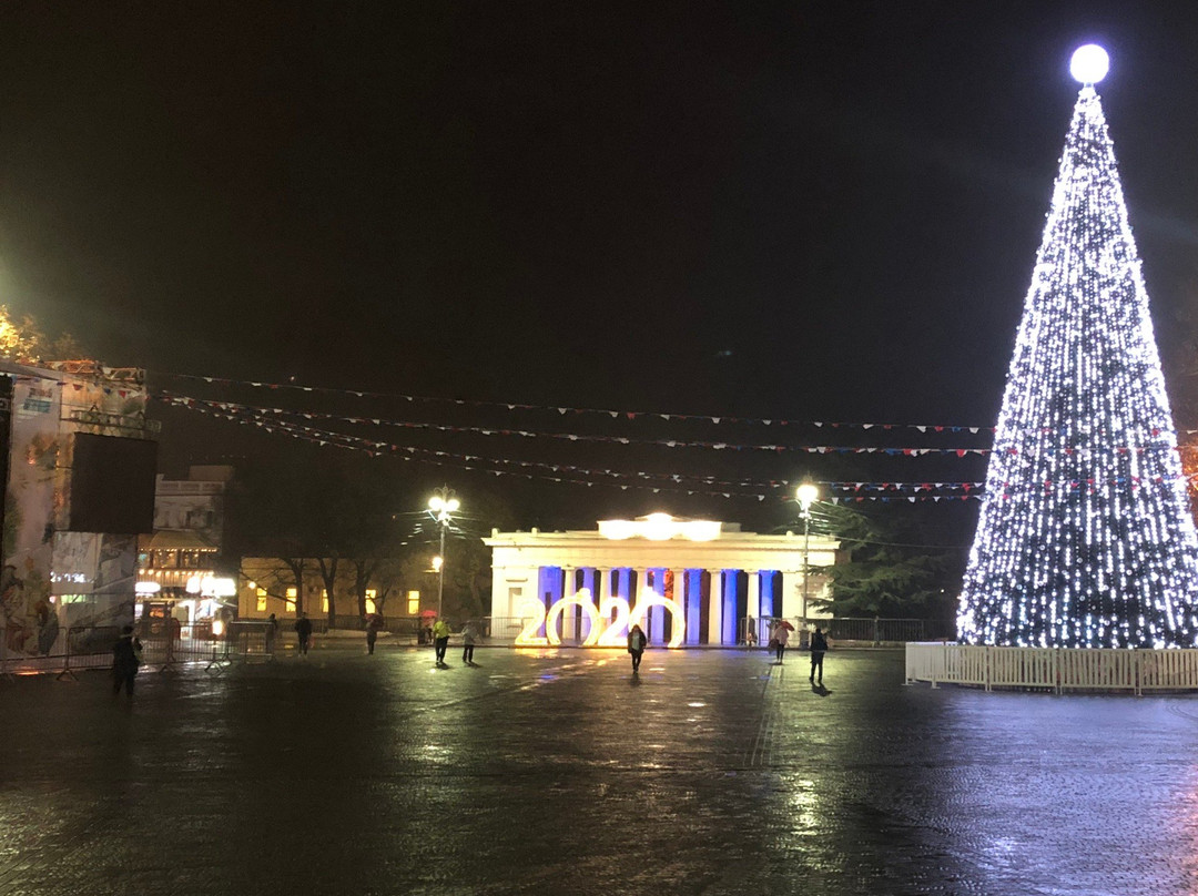 Hakhimova Square-塞瓦斯托波尔必去景点