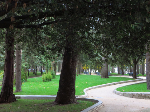 Parco del Castello-拉奎拉必去景点