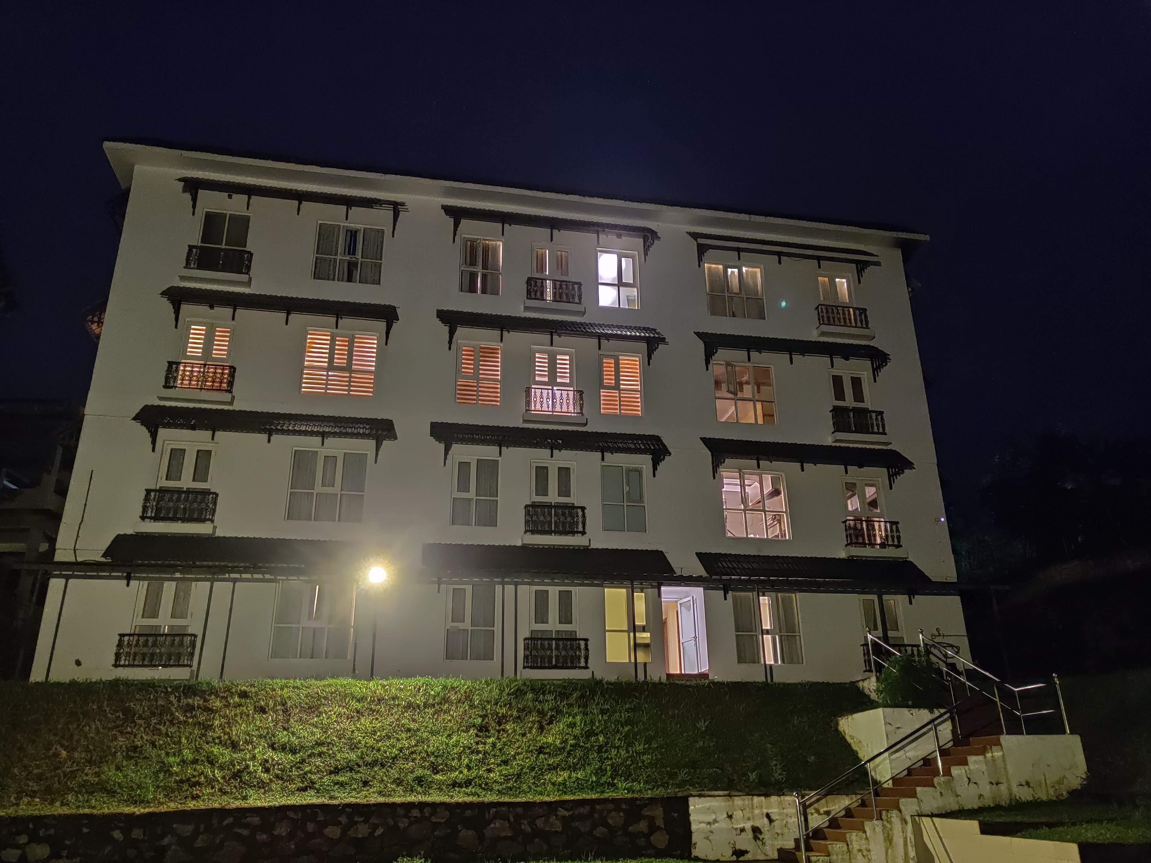 Oak Gardens-泳池