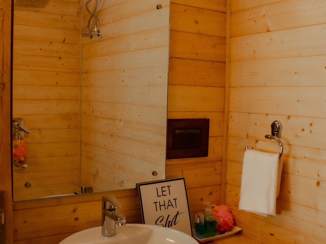 World Peace Gagar by Aadiva主图