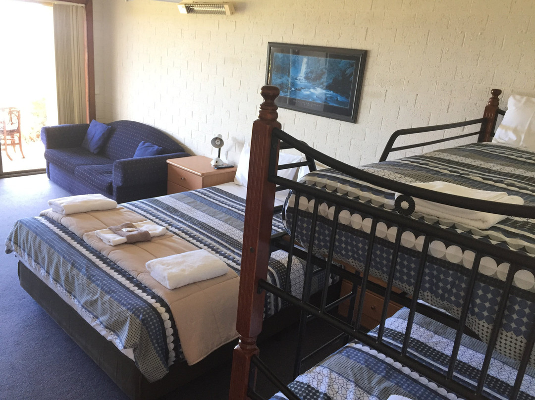 斯基尼斯溪流汽车旅馆主图