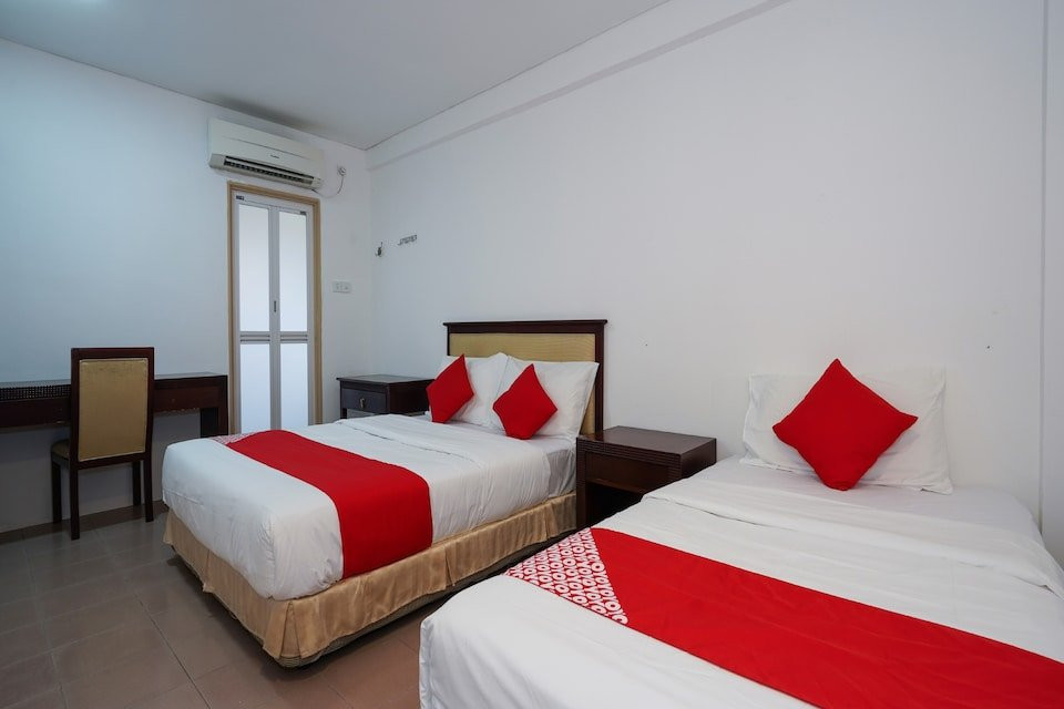 N9 Business Hotel主图