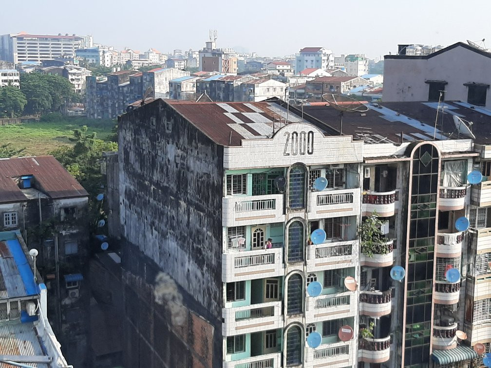 Grand Laurel Hotel主图