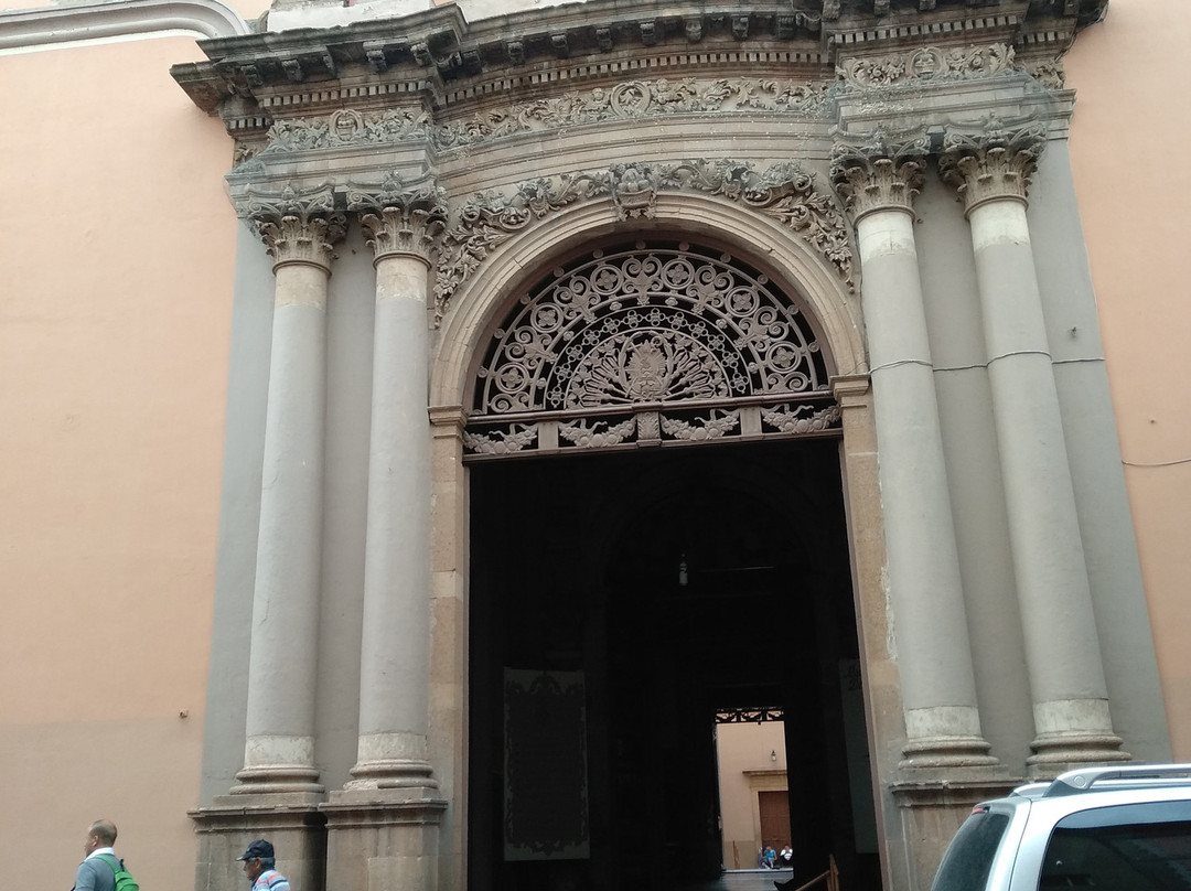 Museo de Arte Sacro-利昂必去景点