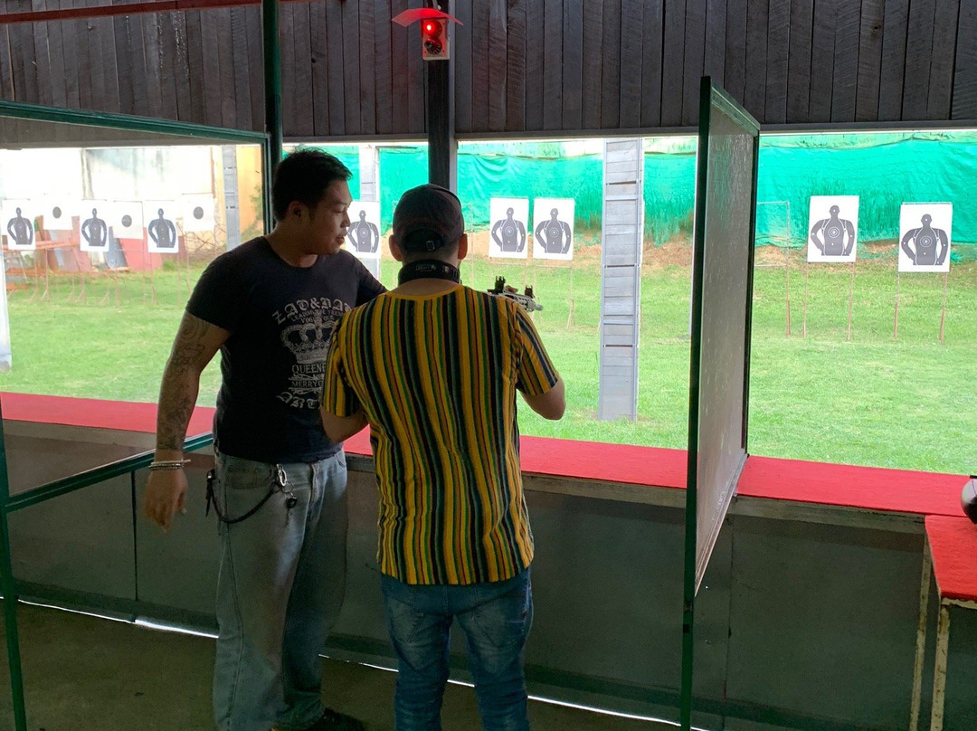 清迈射击馆-夜林必去景点