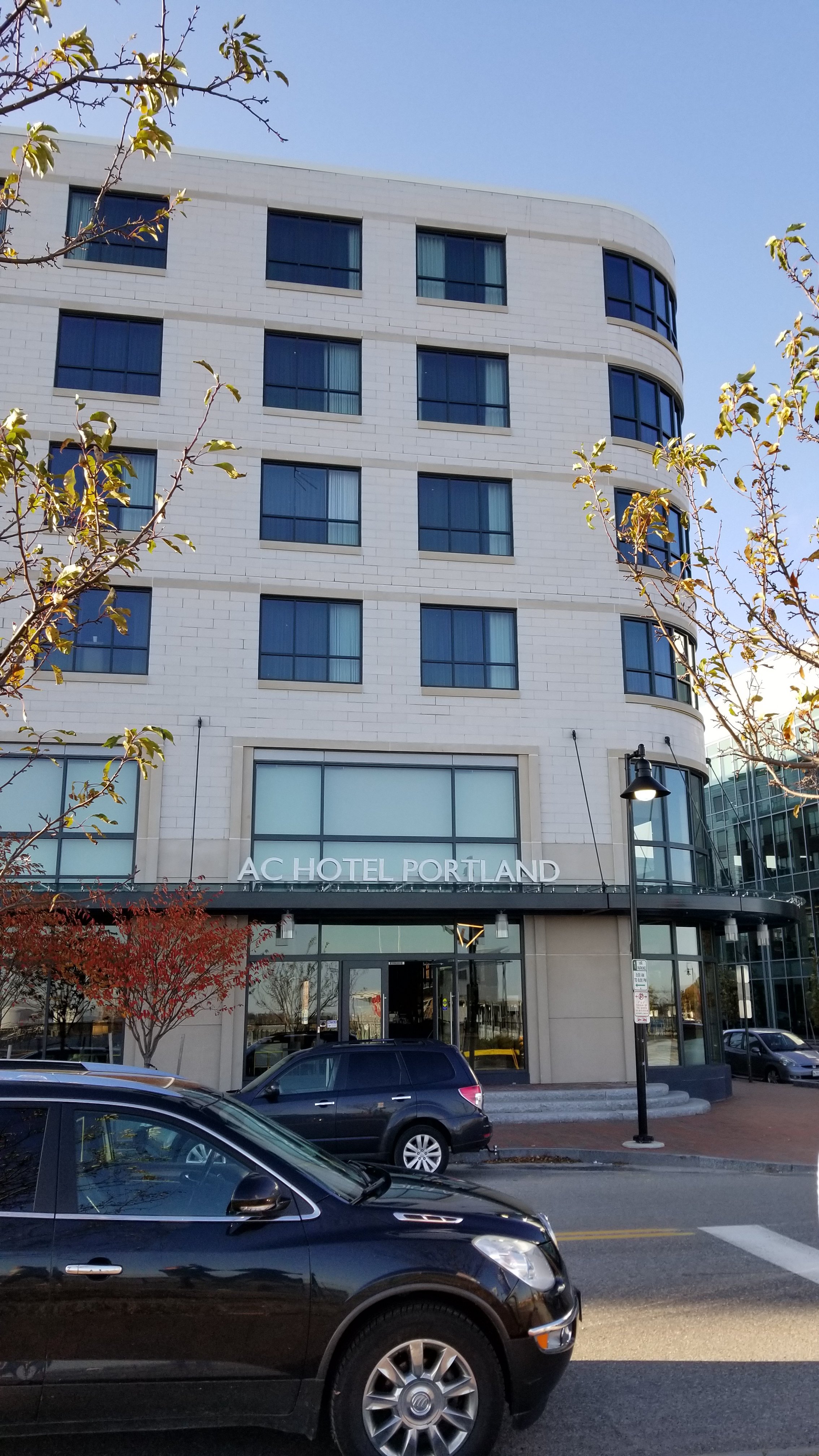 AC Hotel Portland Downtown/Waterfront, ME-浴室