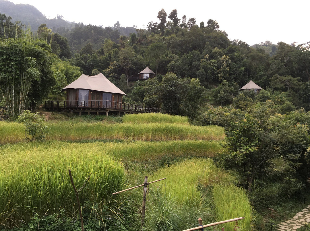 喜马拉雅山亭阁旅馆主图