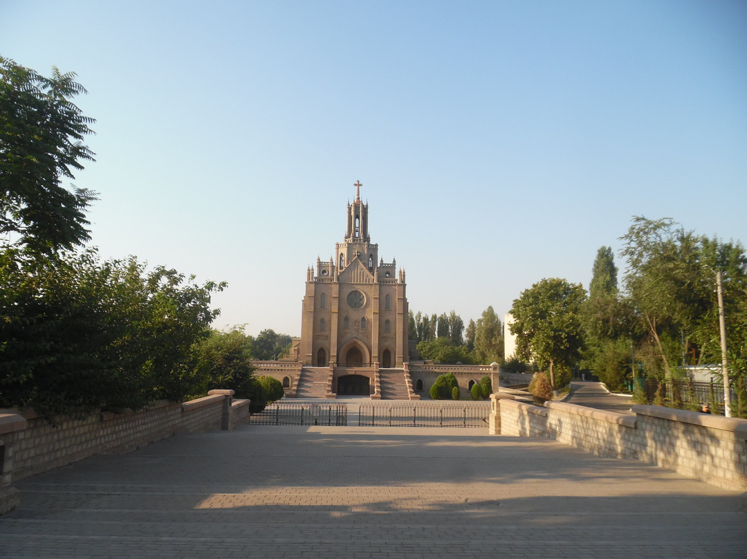 Sacred Heart of Jesus Cathedral-塔什干必去景点