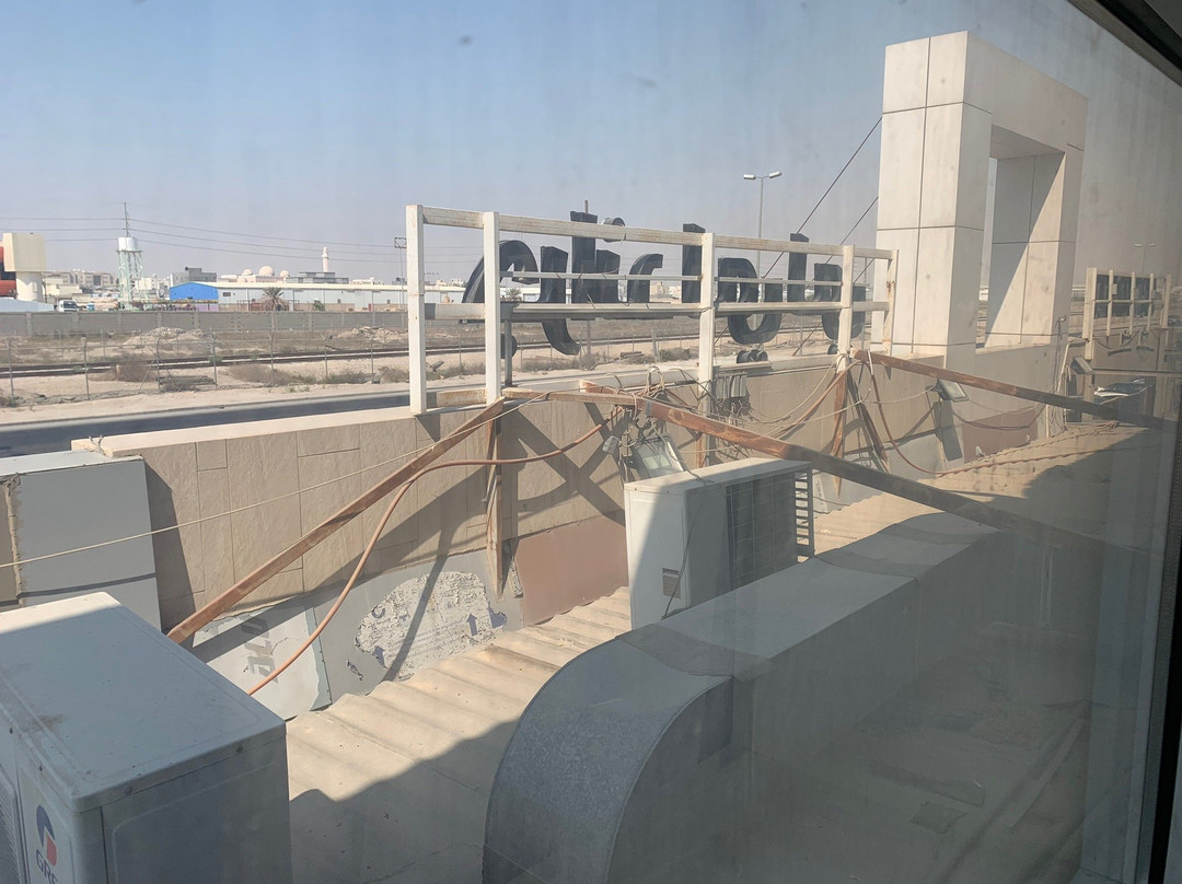 Grand Lily Hotel Suites主图