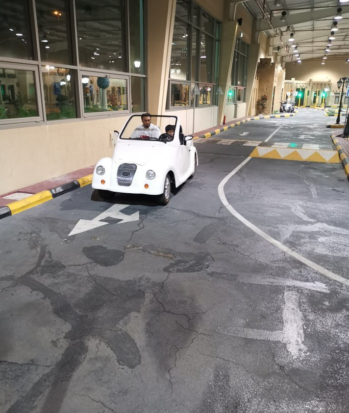 Historical, Vintage & Classic Car Museum-Kuwait City必去景点