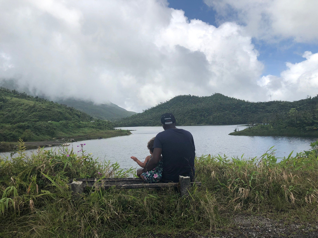 Freshwater Lake-Morne Trois Pitons National Park必去景点