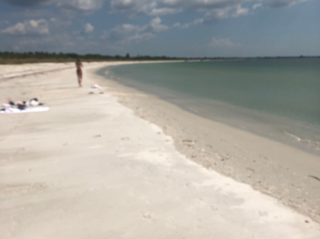 Jensen's Marina Boat Rentals-俘虏岛必去景点