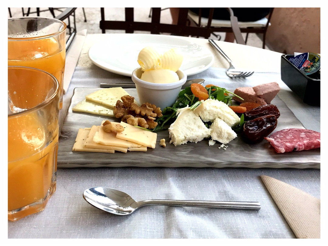 亚尔坦精品酒店 - 限成人主图