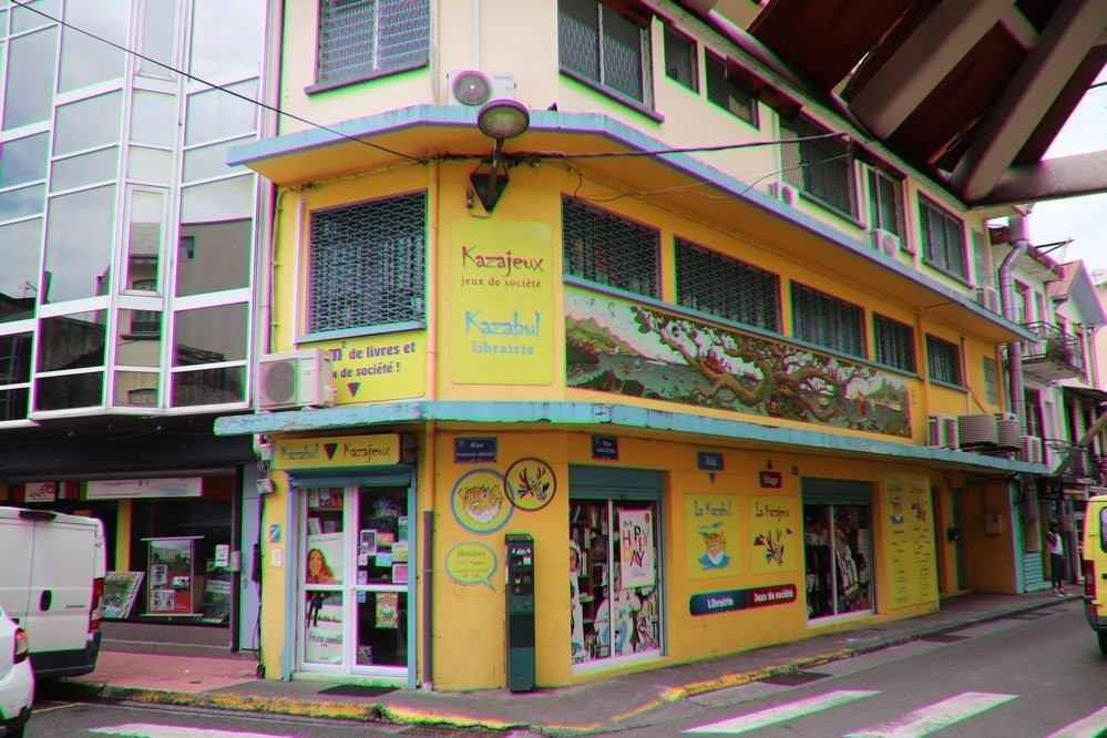 Librairie La KAZABUL-法兰西堡必去景点