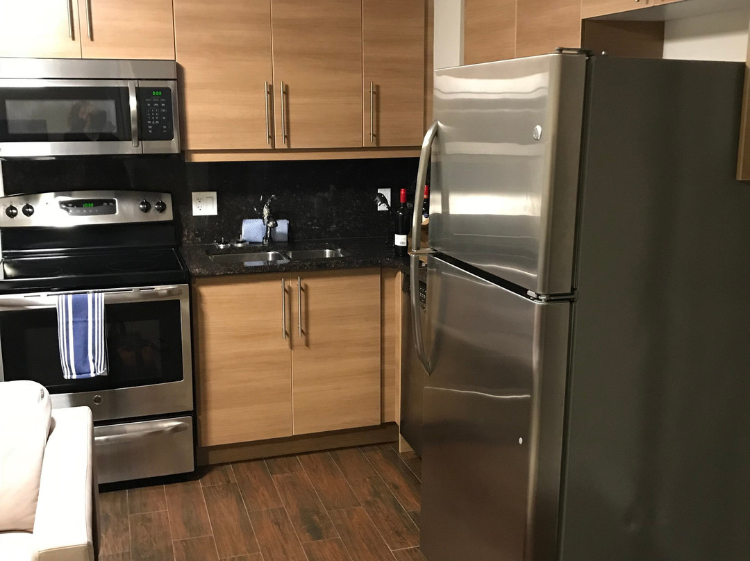 Western Hotel & Executive Suites主图