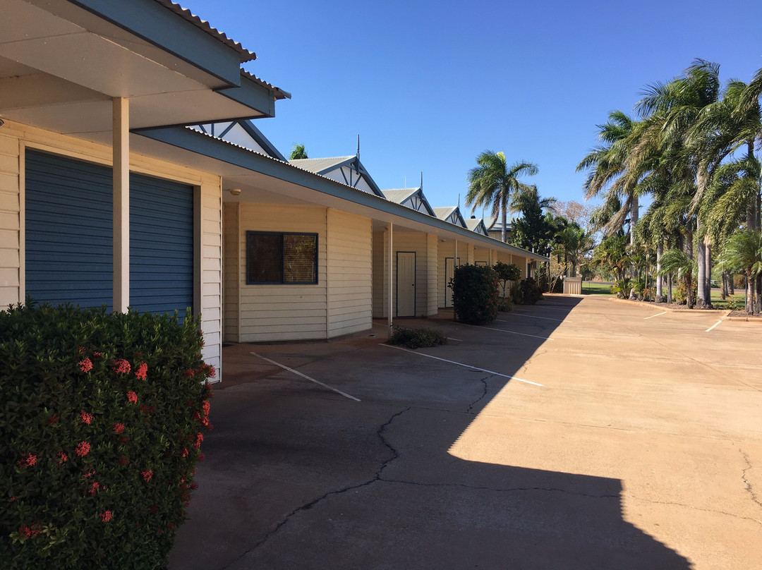 Lakeview Apartments主图