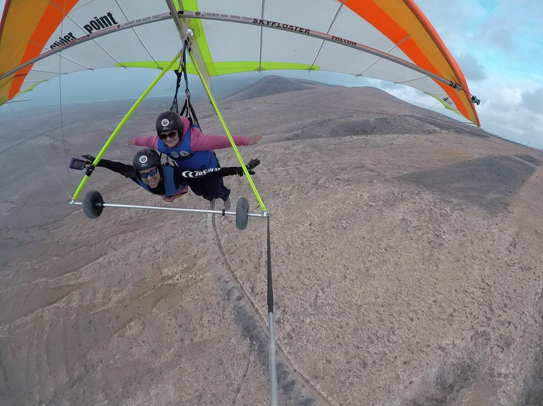 Lanzarote Hang Gliding Flights景点图片