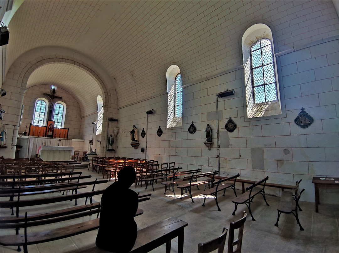 Église Saint-hilaire De Surin景点图片