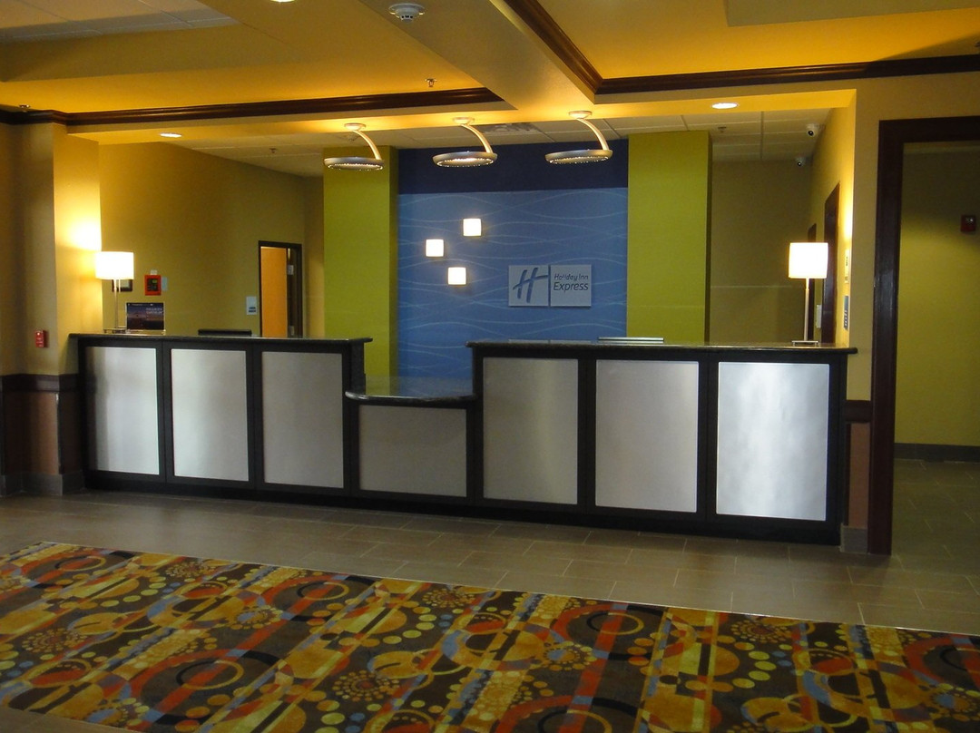 智选假日套房酒店乔治西主图