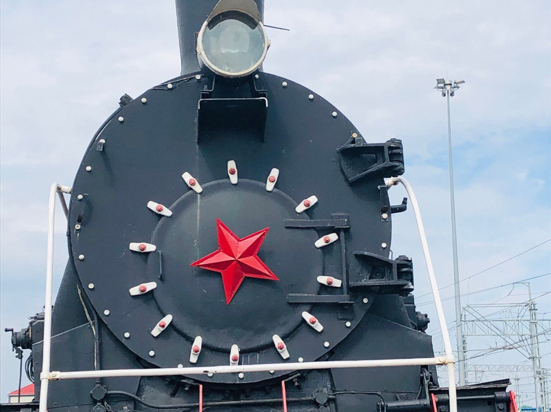 Locomotive Monument-鄂木斯克必去景点