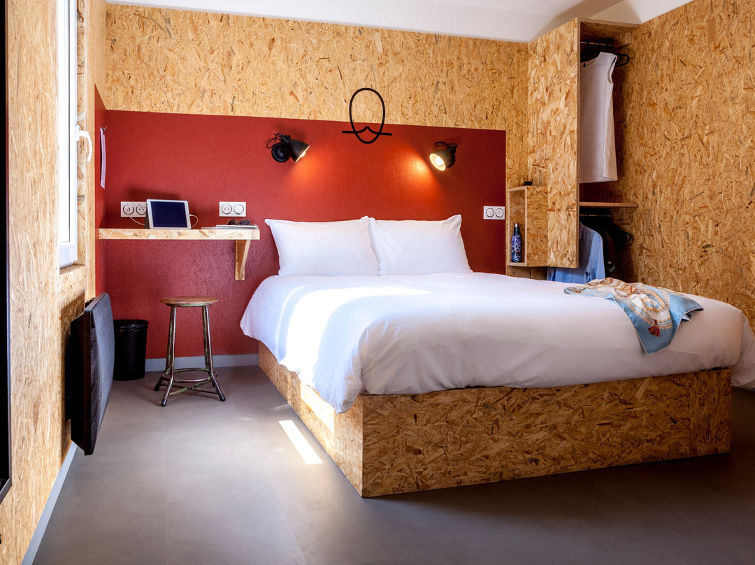 Hôtel Moustache Lille - Seclin主图