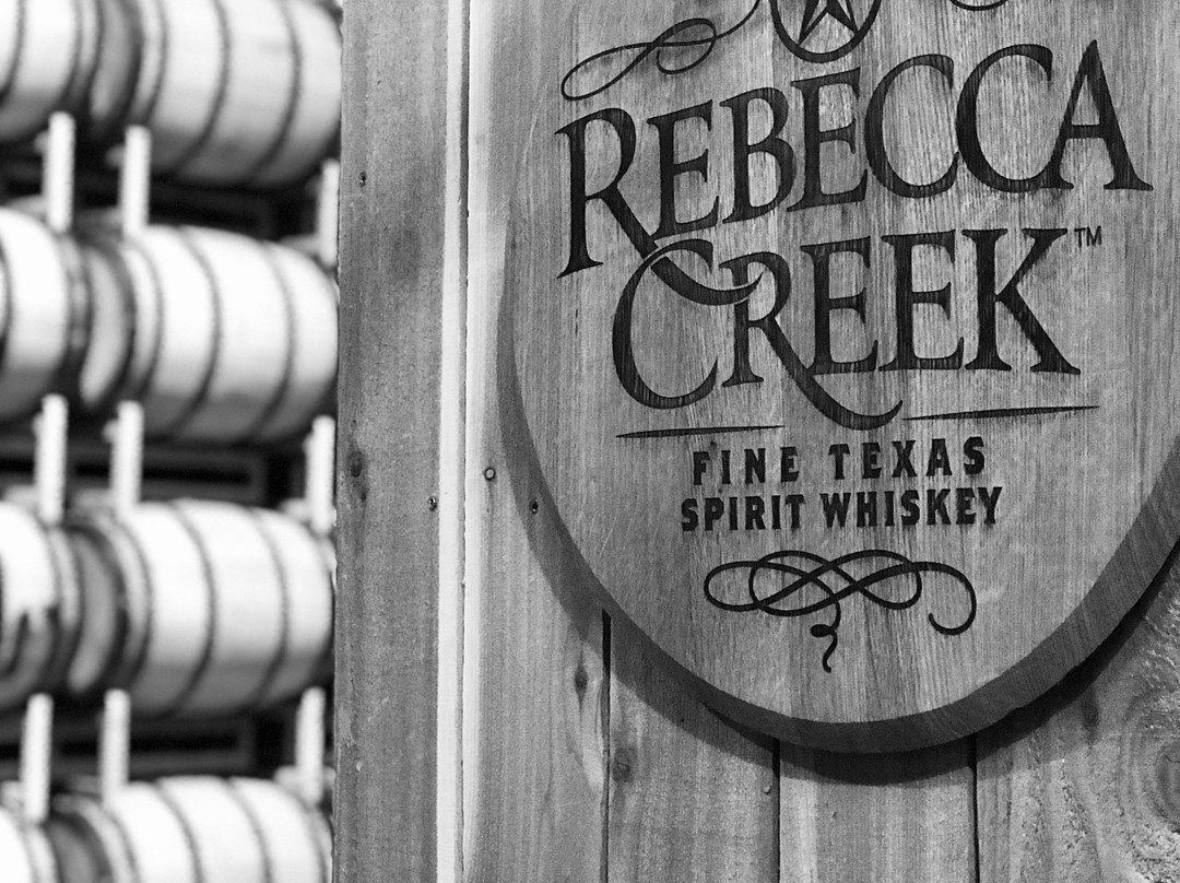Rebecca Creek Distillery景点图片