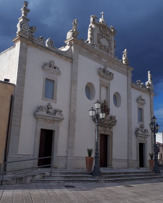 Santuario Madonna delle Grazie-Sanarica必去景点