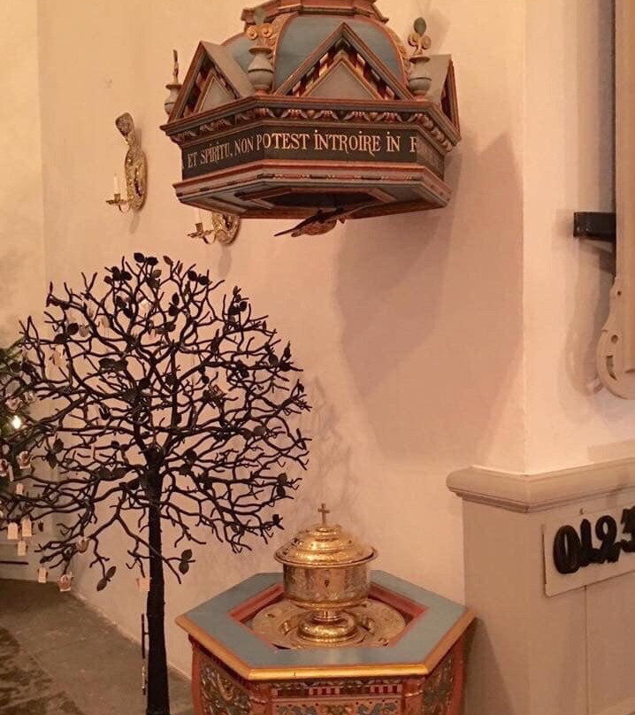 Ivetofta Kyrka-Bromolla必去景点