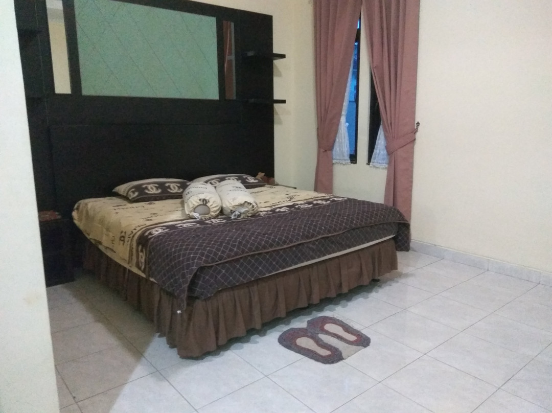 Hotel Cianjur Cipanas Puncak主图