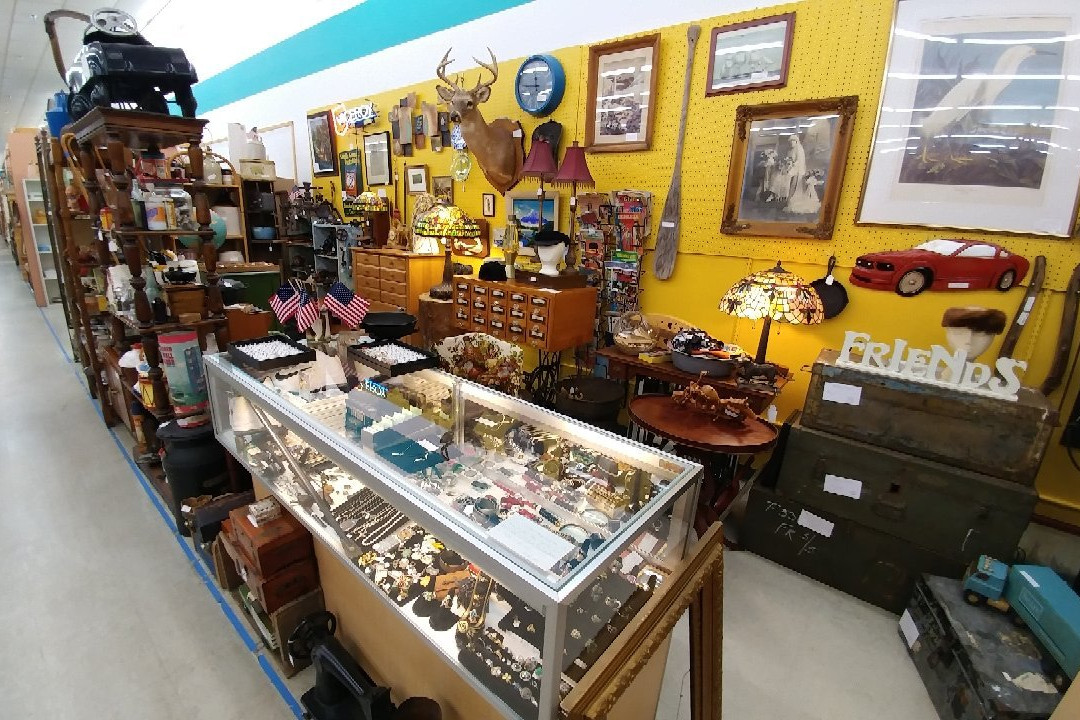 Indian River Antique Mall景点图片