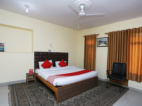 Badgam酒店住宿-FabHotel Grand Comforts