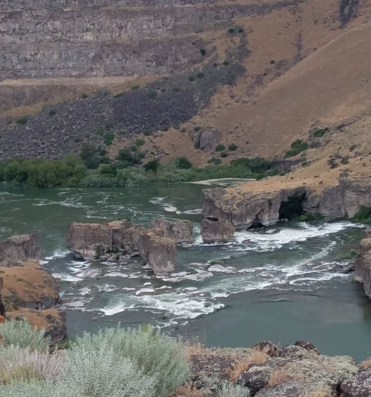 Pillar Falls-特温福尔斯必去景点