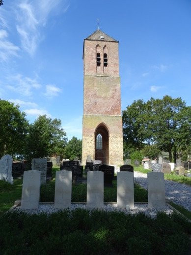 kerktoren Nijemirdum景点图片