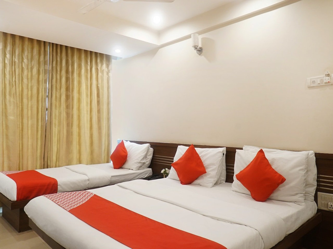 Sai Srushti By Neem Square主图